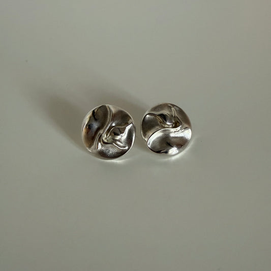 SECONDHAND - Organic textured earrings