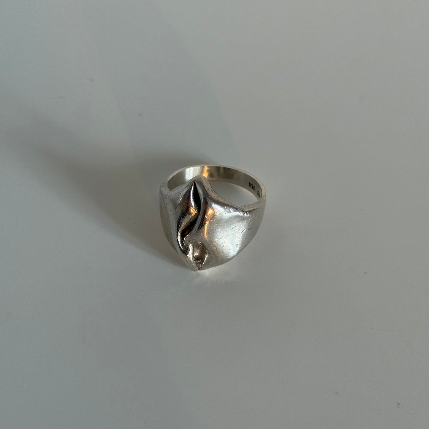 SECONDHAND - Volcanic silver ring
