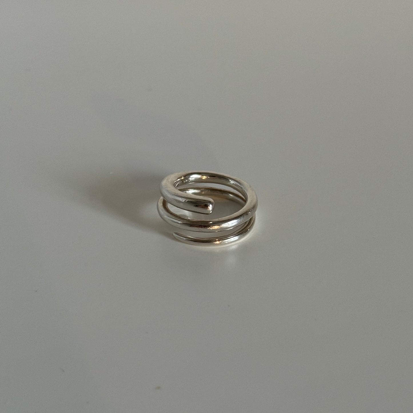 SECONDHAND - Spiral silver ring