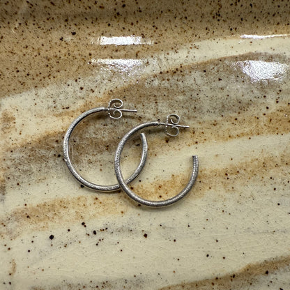 SECONDHAND - Textured hoop earrings