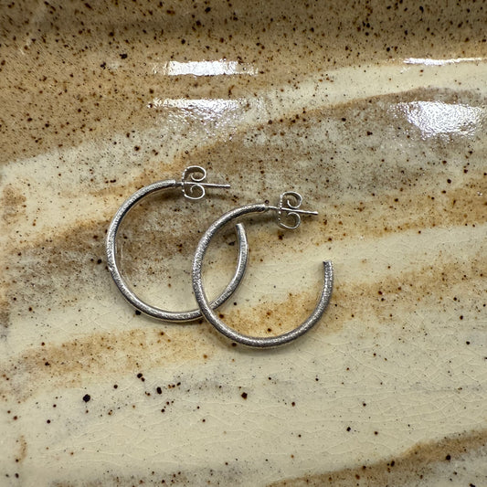 SECONDHAND - Textured hoop earrings