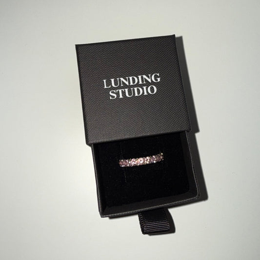 SECONDHAND - Silver ring w. pink stones